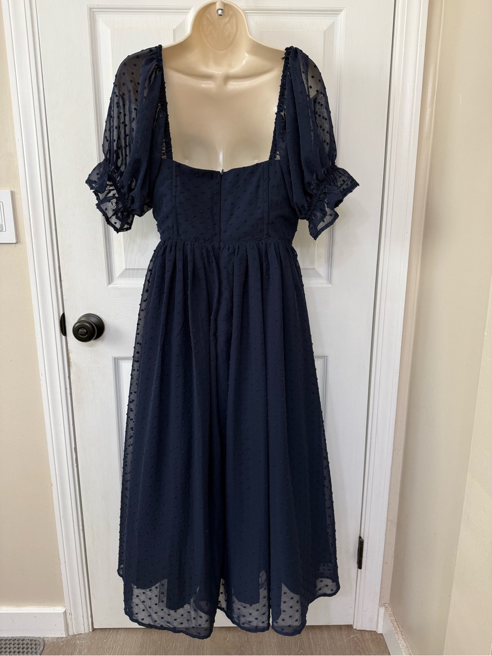 NWT Lulus Flawless Elegance Navy Swiss Dot Puff Sleeve Bustier Midi Dress L - Picture 6 of 16